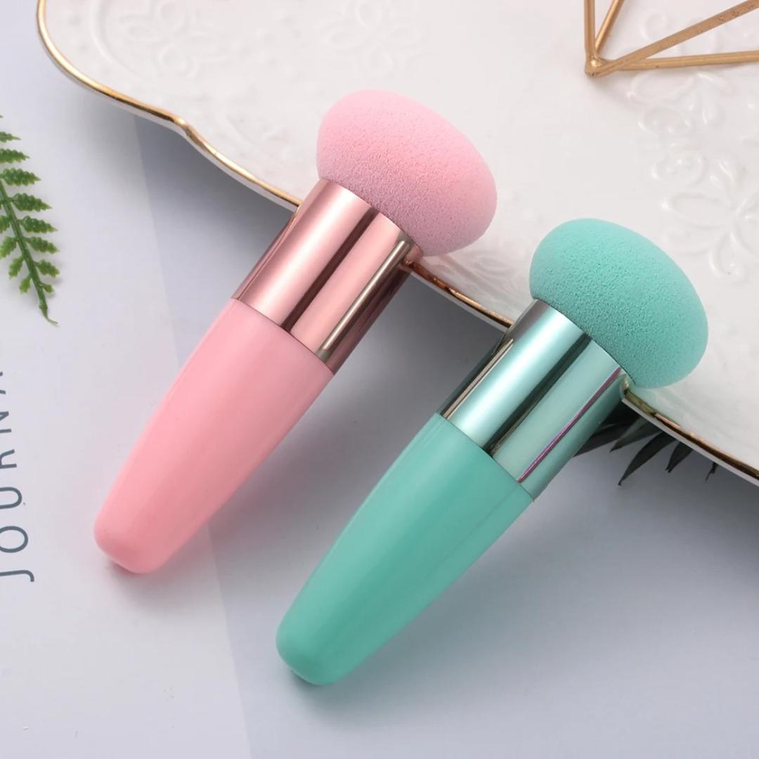 Pinceaux Beauty Blender – Application Parfaite pour un Teint Impeccable
